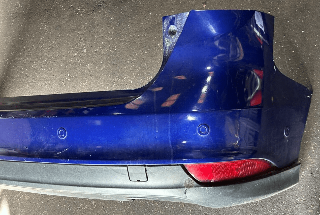 GENUINE FORD FOCUS MK3 HATCHBACK REAR BACK BUMPER DEEP IMPACT BLUE 2015 ...