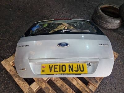 GENUINE FORD FUSION TAILGATE BACK DOOR BOOT SILVER *DENTED* 2006 - 2012