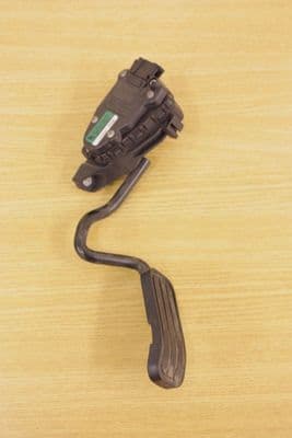 GENUINE FORD GALAXY MK1 THROTTLE PEDAL ACCELERATOR YM21-9F836-DC 1994-2000