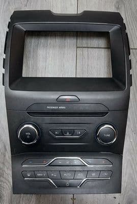 GENUINE FORD GALAXY MK4 SYNC 3 RADIO CD PLAYER FASCIA WITH BUTTONS 2015 - 2020