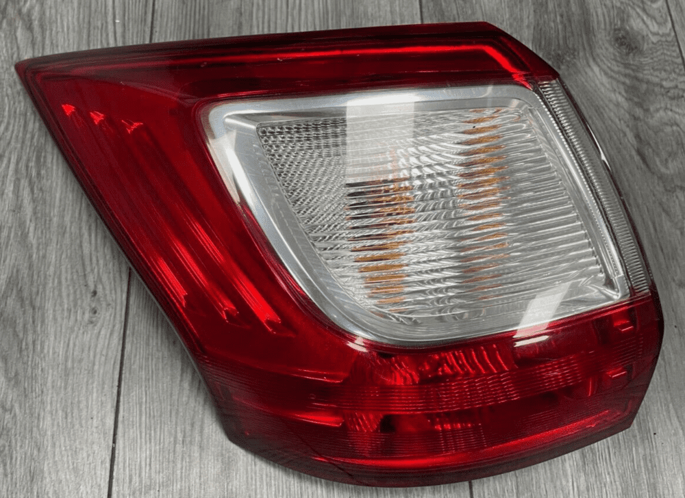 GENUINE FORD GRAND C MAX PASSENGER LEFT REAR OUTER TAIL LIGHT LAMP 2011 genuine-ford-grand-c-max-passenger-left-rear-outer-tail-light-lamp-2011