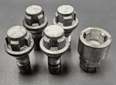 GENUINE FORD KA MK2 ALLOY WHEEL LOCKING NUT SET X 4 WITH KEY 2009 - 2016 #2