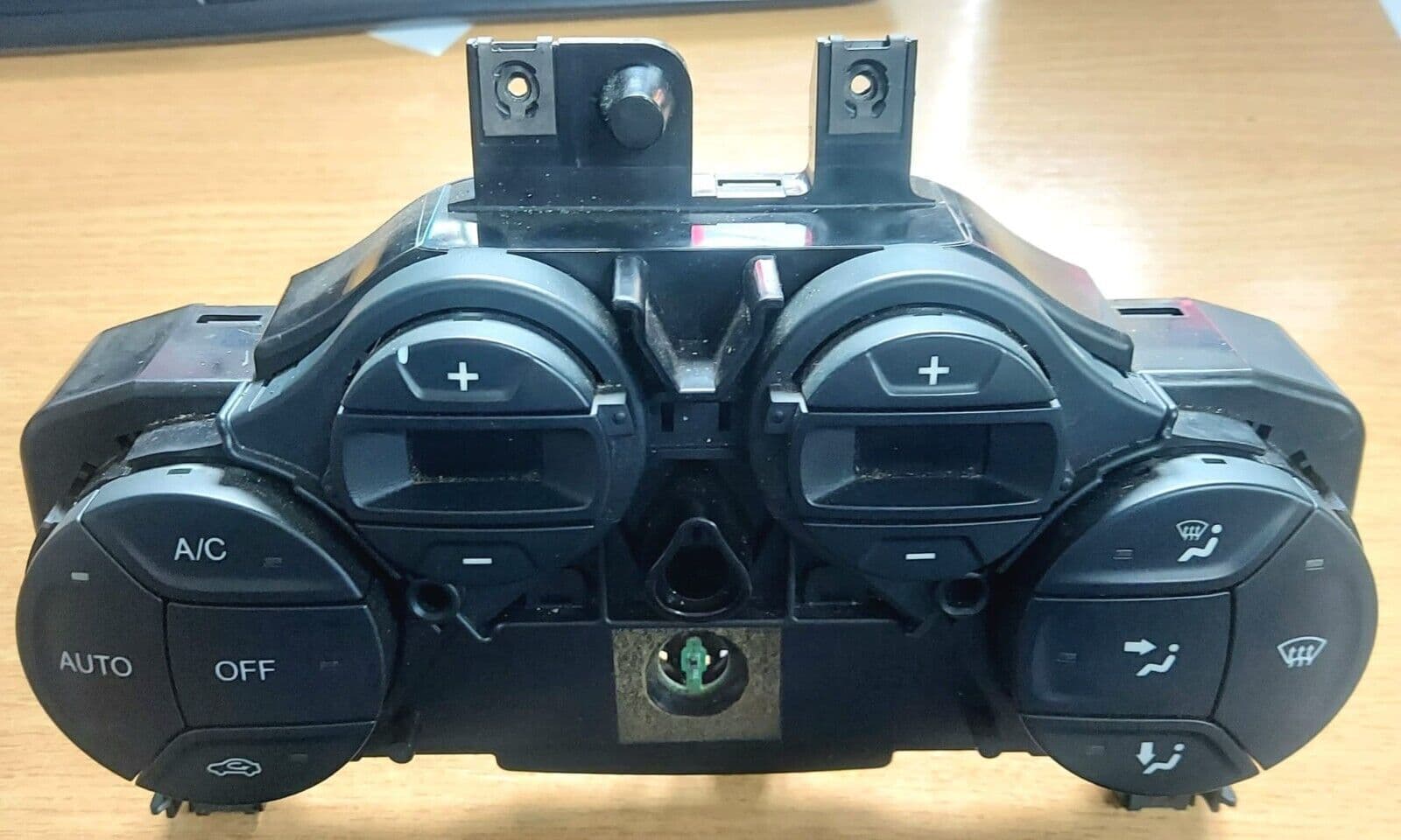 GENUINE FORD KA MK2 DIGITAL HEATER CONTROL PANNEL BS51-18C612-AA 2009-2016