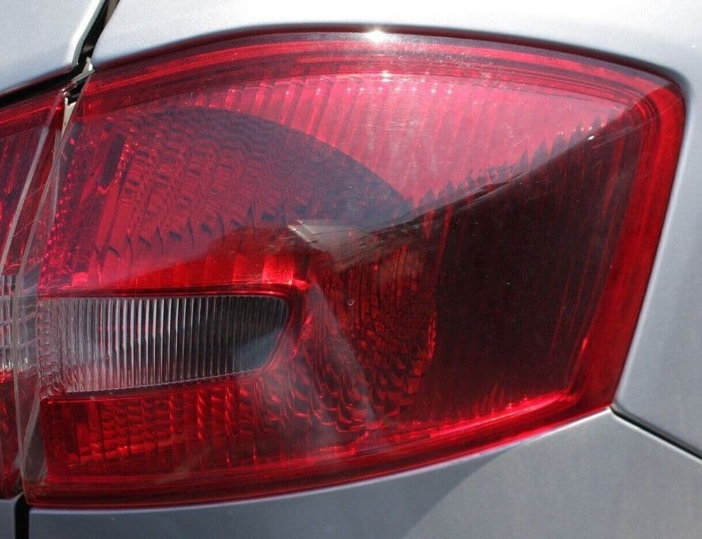 GENUINE FORD KUGA MK1 HATCHBACK TAIL BACK REAR OUTER LIGHT DRIVER SIDE ...