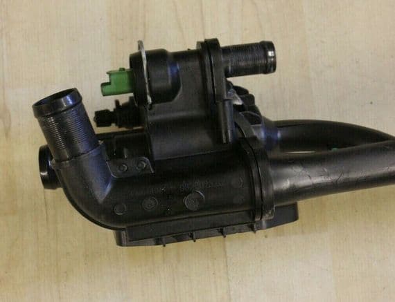 GENUINE FORD KUGA MK2 1.5/1.6 TDCi THERMOSTAT HOUSING 9M5Q-8A586-DA 2012-2019