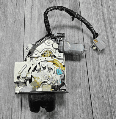 GENUINE FORD KUGA MK2 POWER TAILGATE BOOT CATCH LATCH LOCK MOTOR 2013-2020