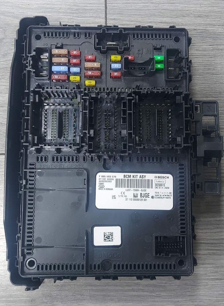GENUINE FORD KUGA MK3 BCM BODY CONTROL MODULE LU5T-15604-BJGE 2020 - 2025