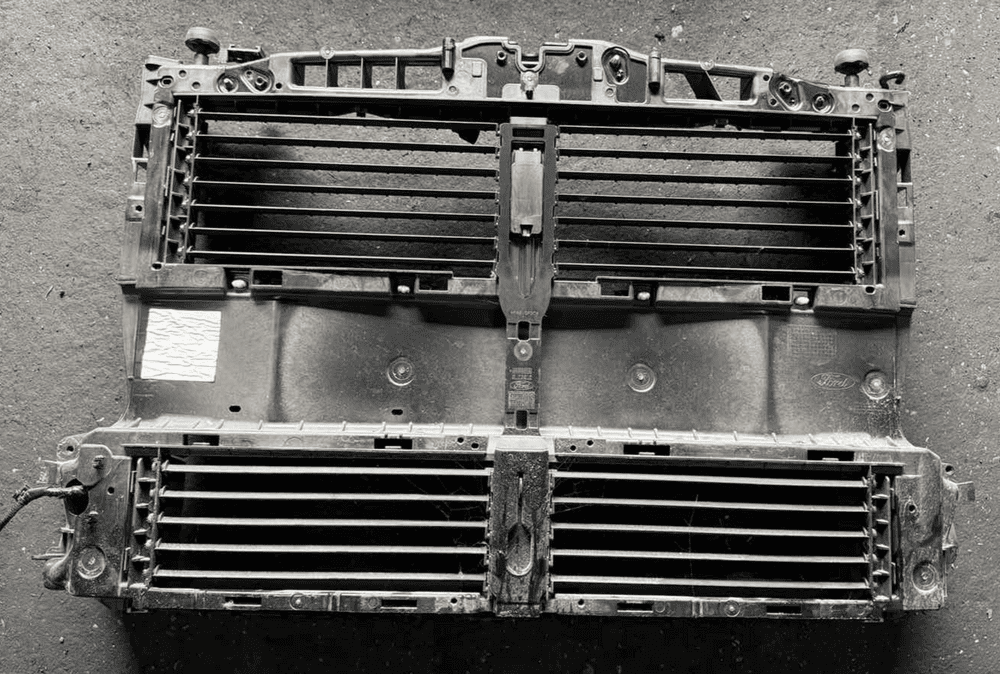 GENUINE FORD KUGA MK3 RADIATOR ACTIVE SHUTTER GRILL LX6B-A16E146-B2H ...