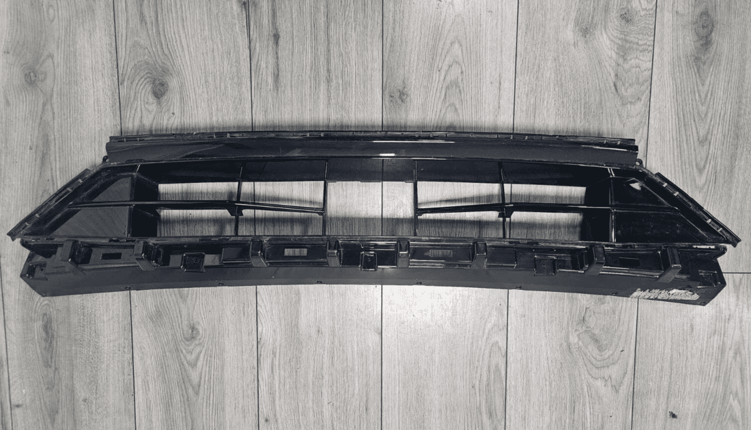 2471833 GENUINE FORD KUGA MK3 ST-LINE GLOSS BLACK LOWER FRONT BUMPER GRILL 2020 ...