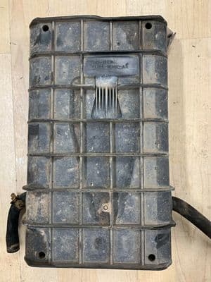 GENUINE FORD MAVERICK 2.0 3.0 PETROL VAPORISER TANK YL8U- 9E857-AE 2000 - 2006