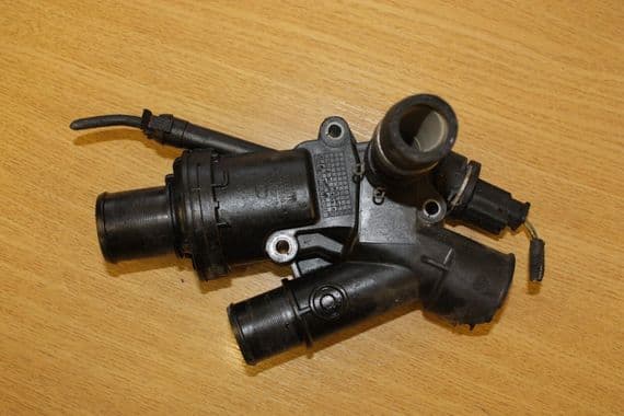GENUINE FORD MONDEO GALAXY S-MAX 2.0 TDCi THERMOSTAT HOUSING 9682141580 07-14