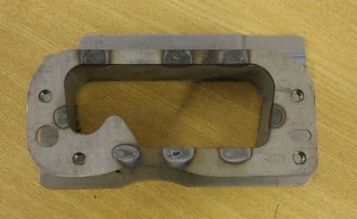 GENUINE FORD MONDEO MK4 ESTATE REAR BUMPER REINFORCEMENT MOUNT 2007-2014