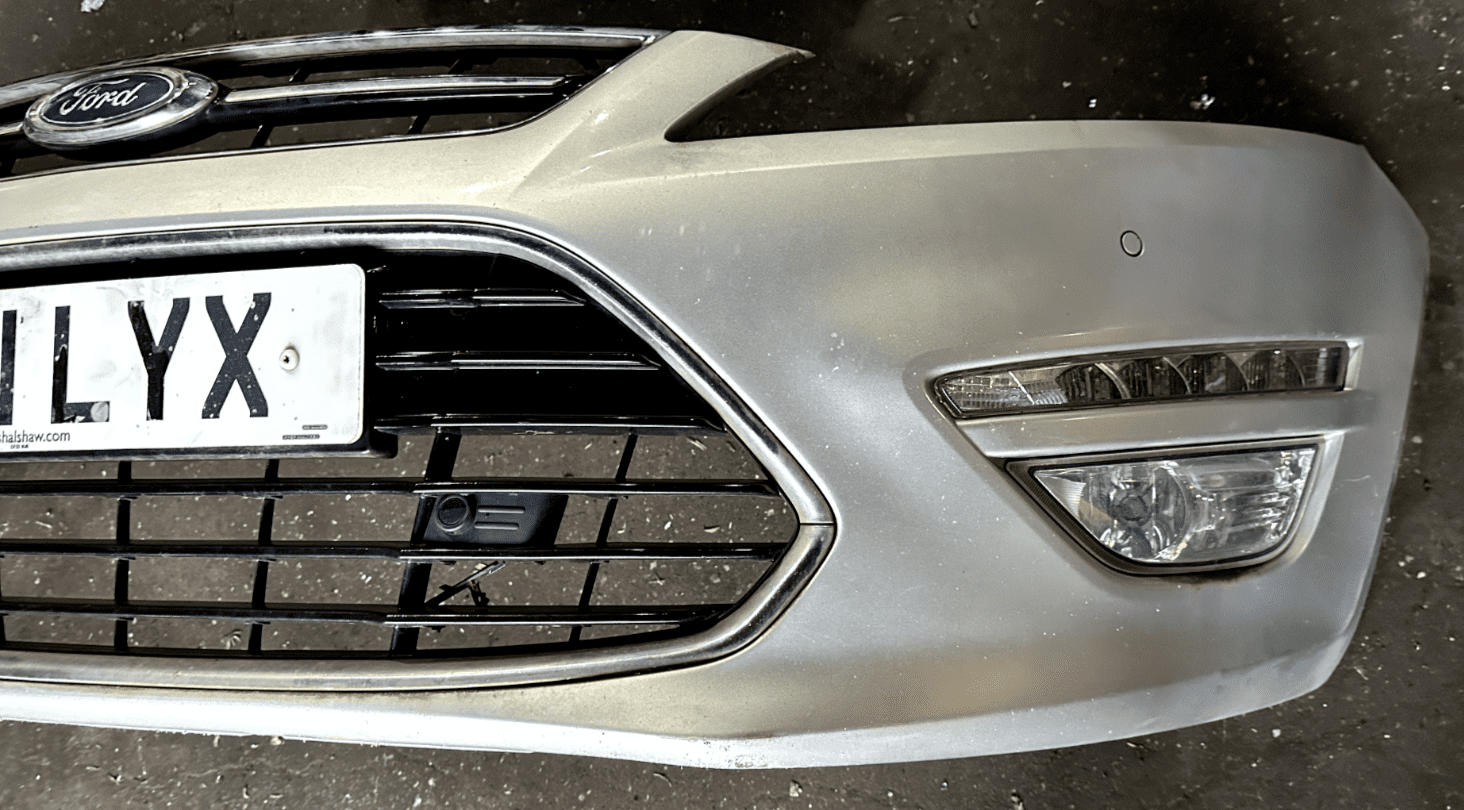 GENUINE FORD MONDEO MK4 FACELIFT FRONT BUMPER MOONDUST SILVER 2010 - 2014