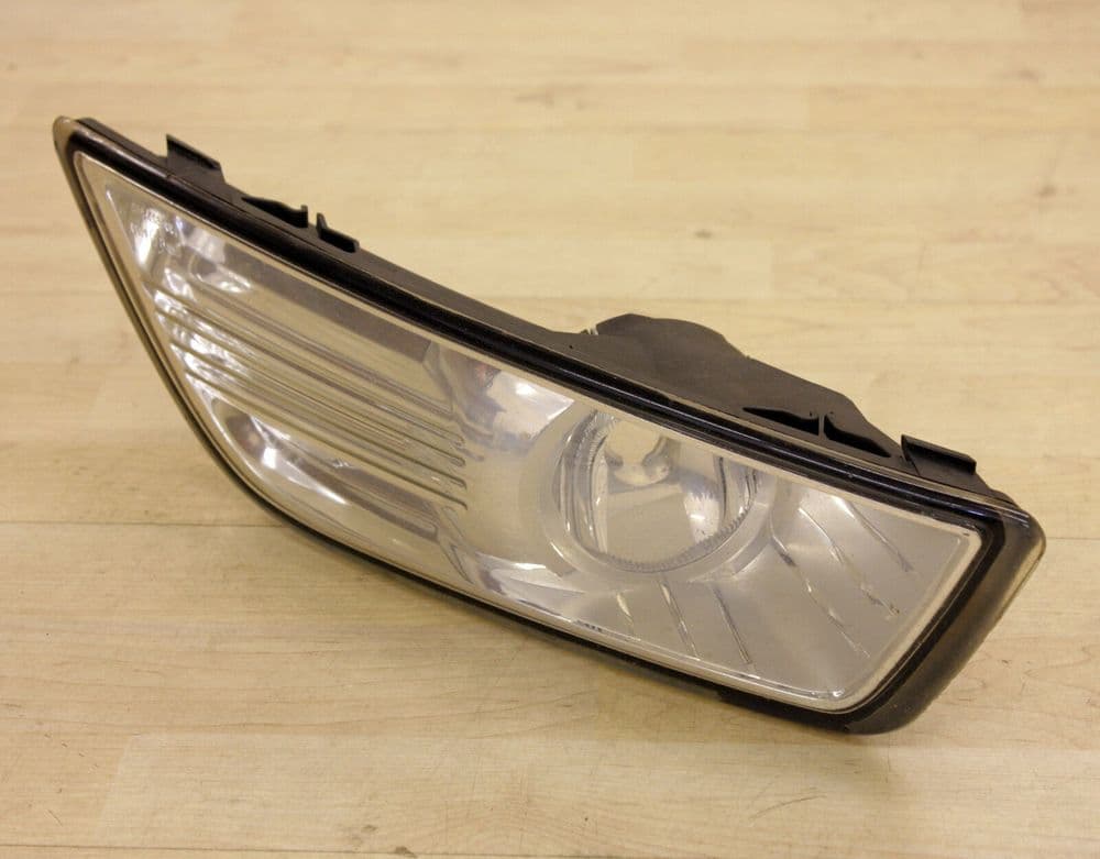 GENUINE FORD MONDEO MK4 FRONT FOG SPOT LIGHT RIGHT DRIVER SIDE O/S/F ...