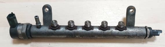 GENUINE FORD MONDEO MK4 GALAXY S-MAX 2.2 TDCi FUEL RAIL + SENSOR 2008 - 2010