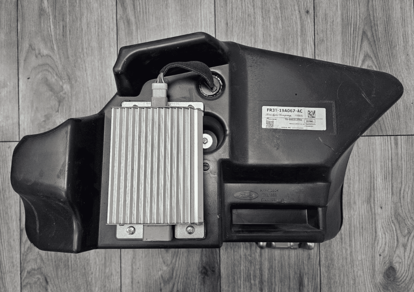 GENUINE FORD MUSTANG REAR BOOT SUB SUBWOOFER SPEAKER FR3T-19A067-AC ...