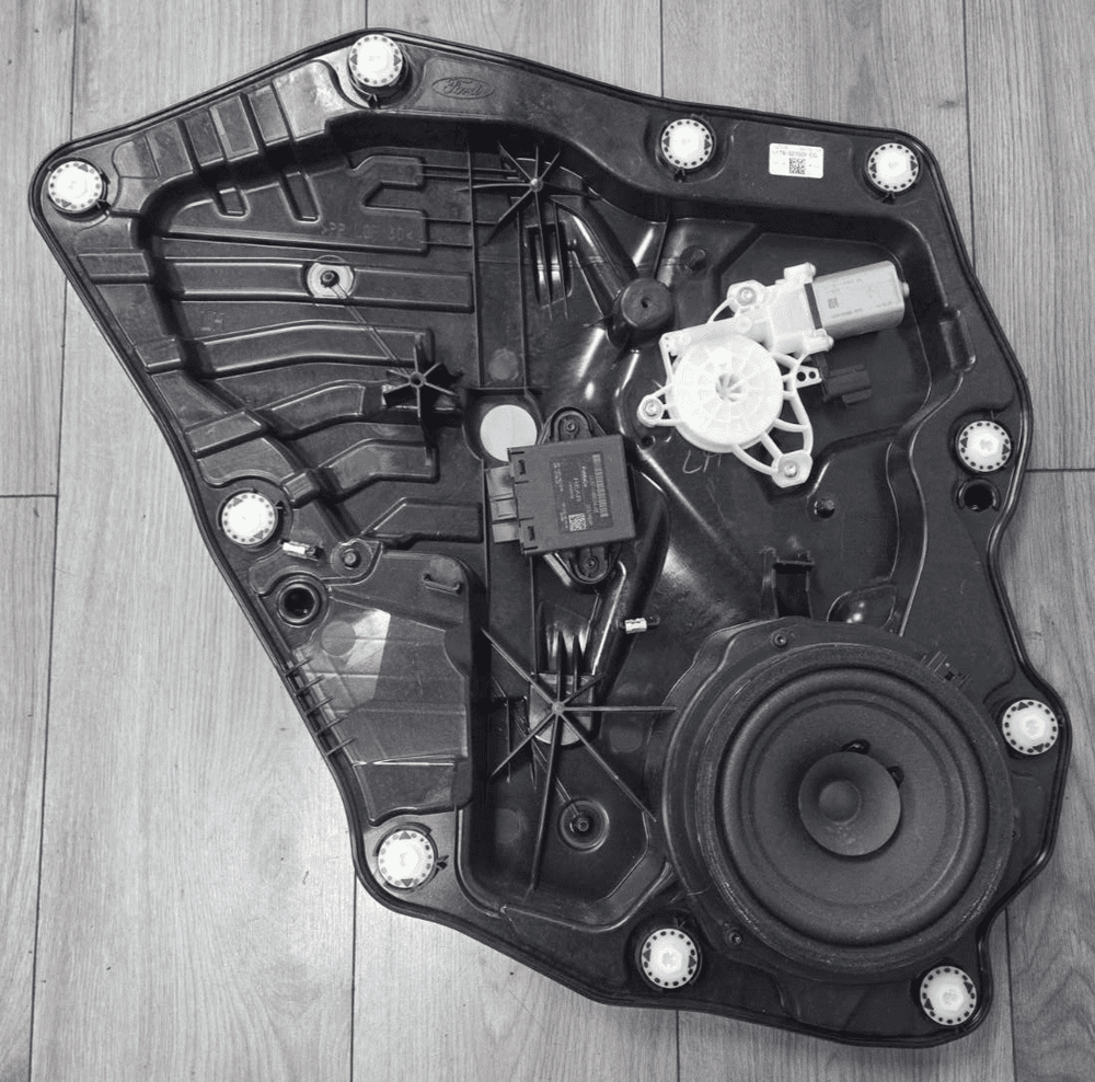 GENUINE FORD PUMA MK2 PASSENGER REAR ELECTRIC WINDOW REGULATOR MOTOR ...
