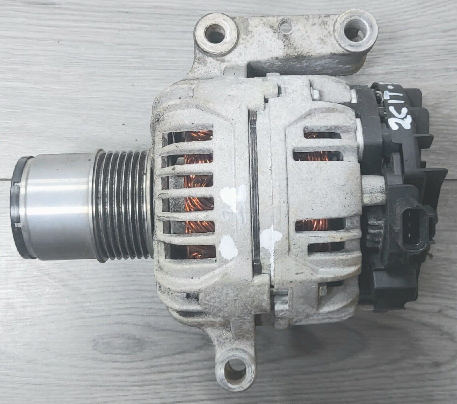 GENUINE FORD TRANSIT MK6 2 4 DIESEL ALTERNATOR 2C1T 10300 BA 2000 2006 genuine-ford-transit-mk6-2-4-diesel-alternator-2c1t-10300-ba-2000-2006