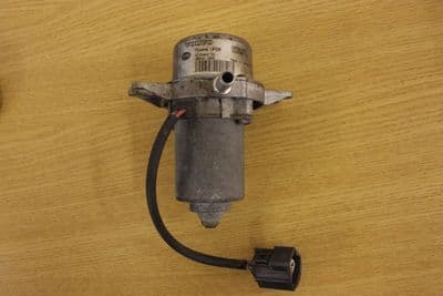 GENUINE VOLVO S40 V50 BRAKE VACUUMN PUMP 08684342 2004-2008