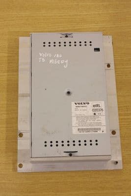 GENUINE VOLVO V50 S40 MULTIMEDIA AMP AMPLIFIER 30679537 2005 - 2009