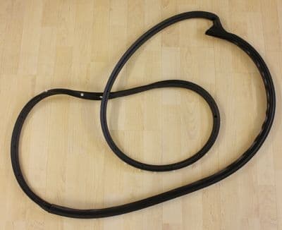 NEW FORD ECOSPORT DRIVER SIDE FRONT DOOR RUBBER WEATHER STRIP 1888144 2013-2018