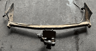 NON GENUINE FORD FOCUS MK2 ESTATE TOWBAR TOW BAR WITH ELECTRIC PLUG 2005 - 2011