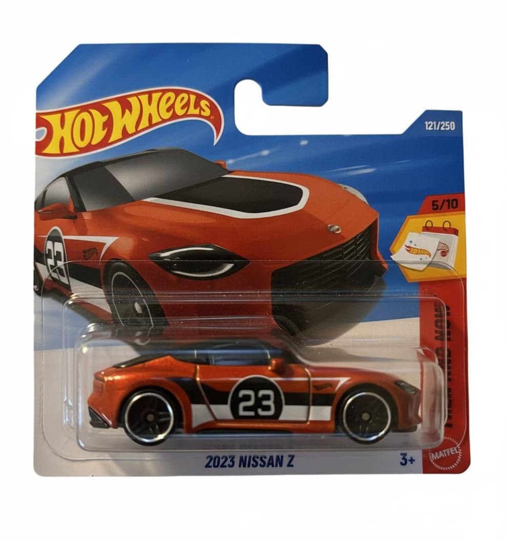 Hot Wheels 2023 Nissan Z Orange