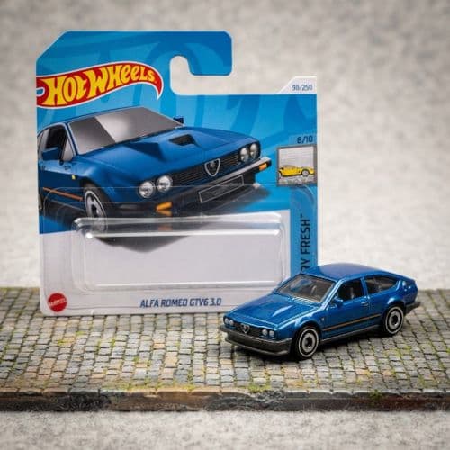 Hot Wheels Alfa Romeo GTV6 3.0