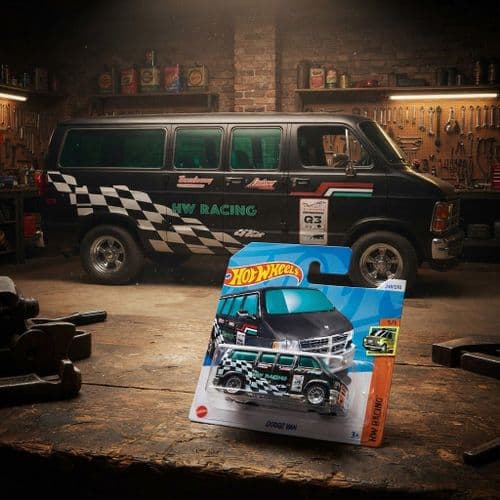 Hot Wheels Dodge Van (1)