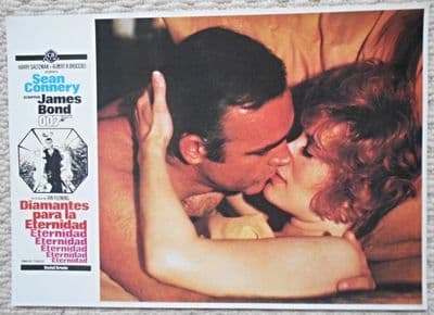 Diamonds are Forever, French press still, Sean Connery kisses Jill St John 71