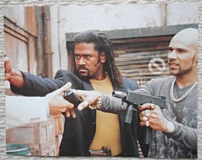 World is Not Enough, Press Photo, Pierce Brosnan, James Bond, Goldie, '99 (JB9)