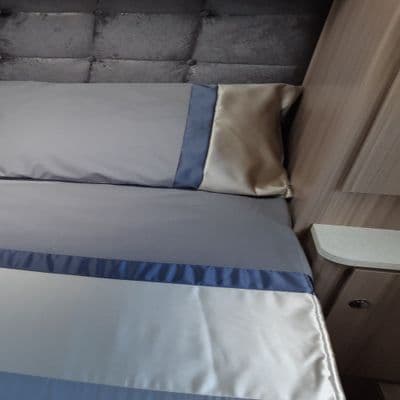 2021 Coachman Acadia 565 Fixed Single Duvet Set