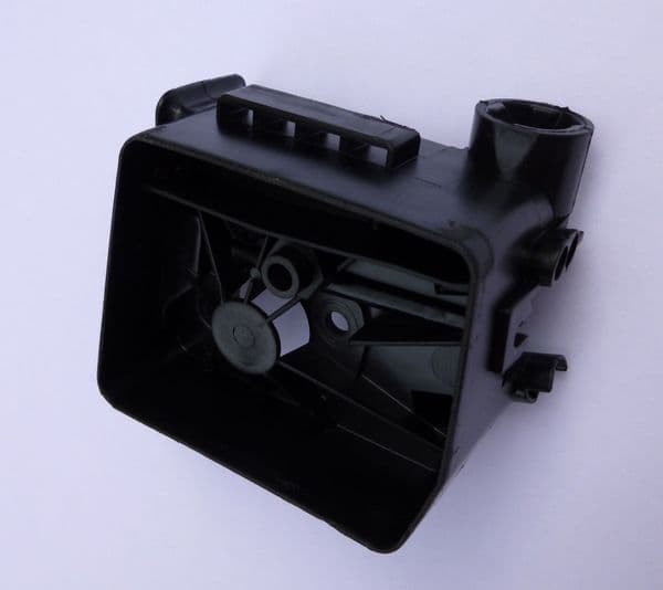 Husqvarna 225 H60, 225 H75, 225B, 225BV, 225HBV, 225L,LD,R,RD,RJ,  227L,LD,R,RD,RJ, 225e Air Filter Holder 537 02 49-01