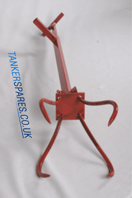 1m Handle Stone Pickers