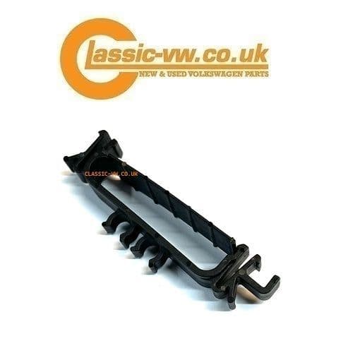 Genuine Audi Badge Retaining Clip – 8A0853645 For Coupe Quattro, 80, 90, Avant