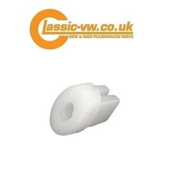 Lower Door Pull Fixing Clip 155867199, Mk1 Golf, Scirocco, Caddy, Jetta, Beetle