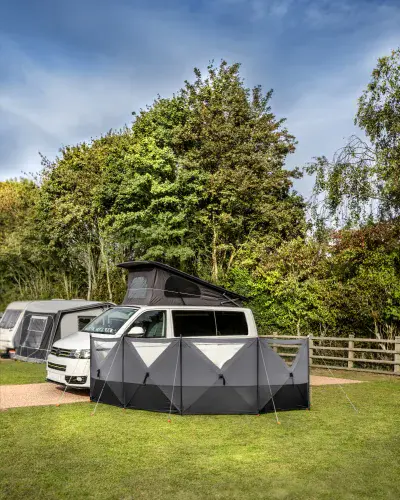 Maypole Pop-Up Windbreak - 4 Panel