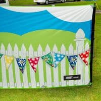 Maypole Summer Days Windbreak