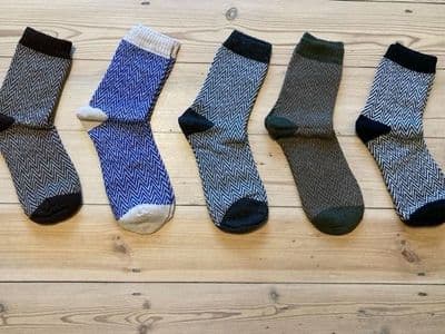 Mens cosy winter herringbone sock set
