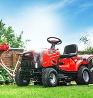 Cobra LT86HRL 86cm Lawn Tractor with Hydro Drive