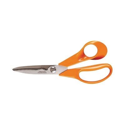 Fiskars Classic Universal Garden Scissors 18cm S92