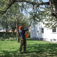 Husqvarna 120iTK4-PH Telescopic Long Reach Hedge Trimmer & Pole Pruner (Kit)