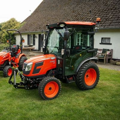 Kioti CX 2510CH-EU HST Compact Tractor with Cabin