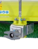 Tracmaster Power Brush with Optional Collector Attachment