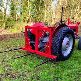 Winton W-BS03H Square Bale Spike Tractor Attachment