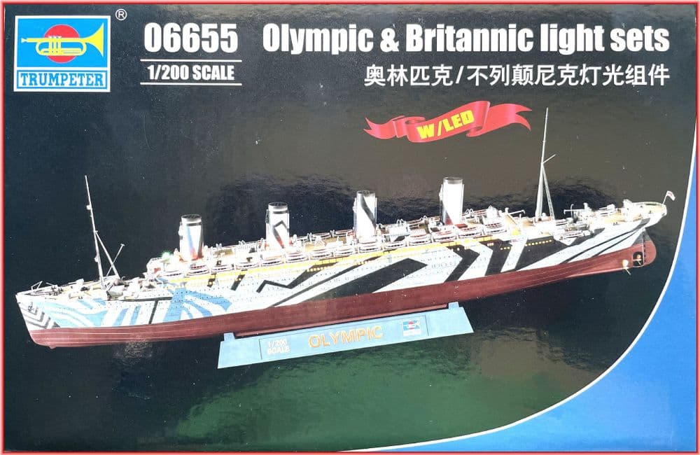 NEW! 1:200 TRUMPETER OLYMPIC AND BRITANNIC LIGHT SETS.