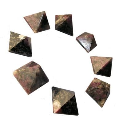 Garnet in Hornblende Crystal Pyramid