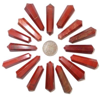 Red Jasper DT Gemstone Vogel Wand