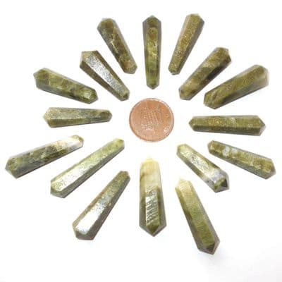 Vesuvianite DT Vogel Wand