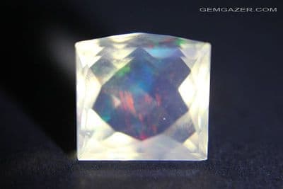 Contra- Luz Opal, facted cabochon, Mexico. 6.74 carats. (Video)
